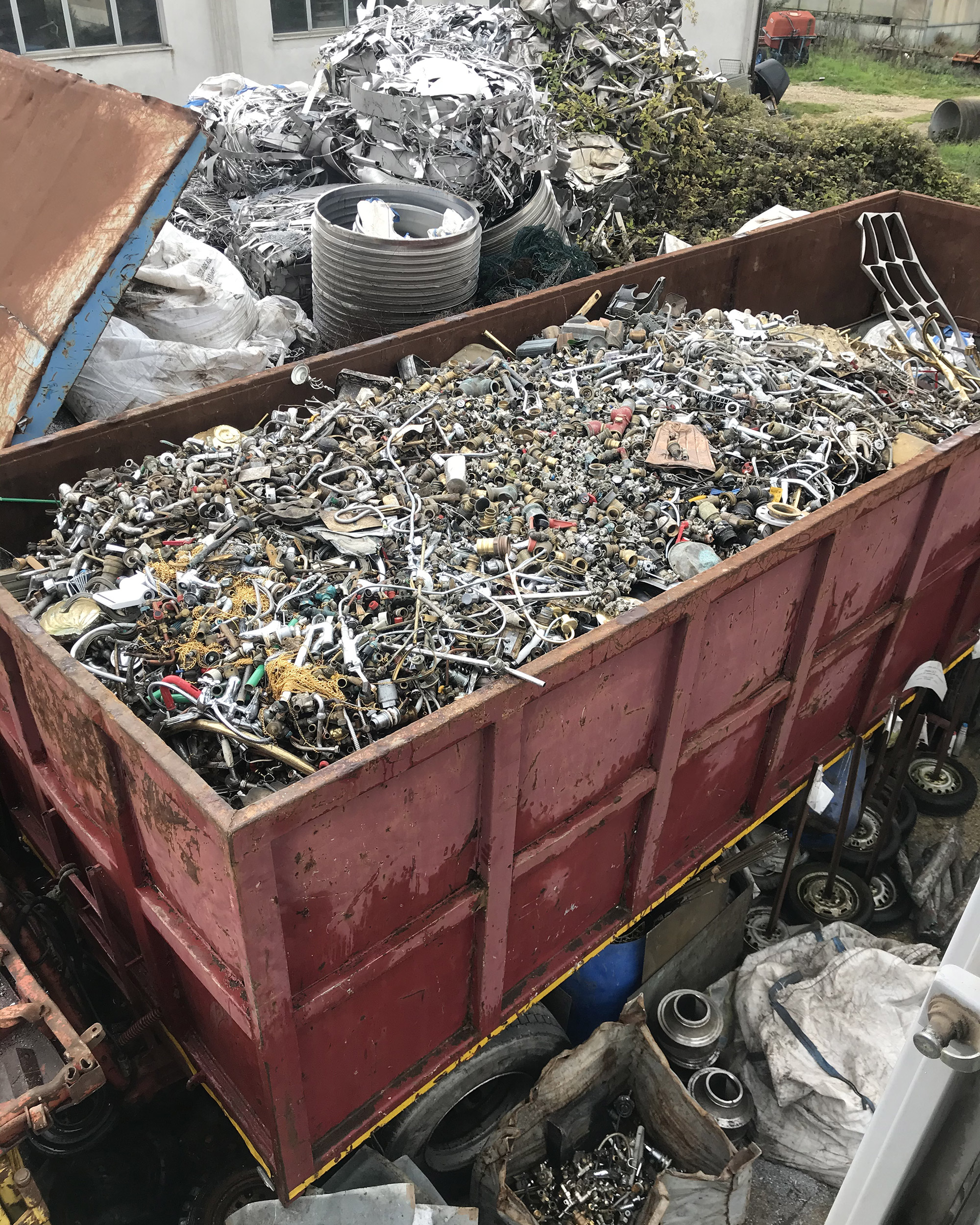 Pandolfi rottami noleggio containers